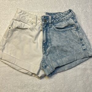 Pacsun like new Jean shorts size 00